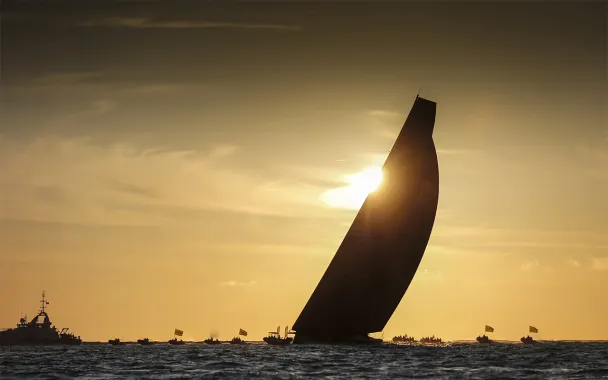 Миллиардер Рыболовлев выиграл на новой яхте регату в Ла-Манше