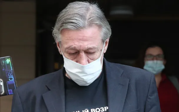 Суд приговорил Ефремова к 8 годам колонии