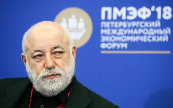 «Слово из трех букв» и санкции: о чем участники списка Forbes говорили на Петербургском форуме