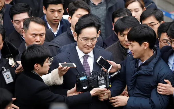 Фото REUTERS / Kim Hong-Ji