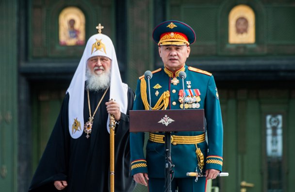 Без Сталина и Путина: в Подмосковье открылся главный храм Вооруженных сил