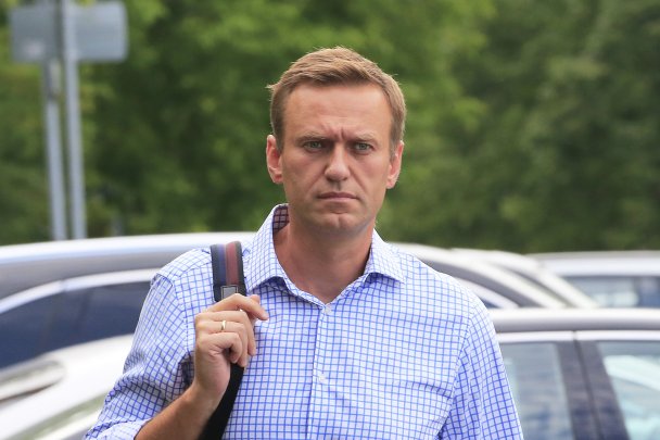 Кремль пообещал помочь с эвакуацией Навального за границу
