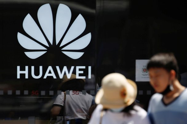 Коронавирус помог Huawei впервые стать мировым лидером продаж смартфонов