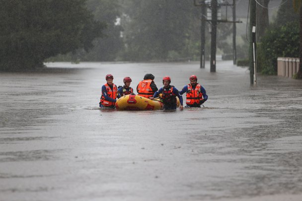 Австралия переживает крупнейшее наводнение за 50 лет. Фоторепортаж
