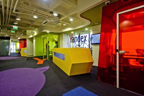 Офис «Яндекса» в Минске заблокировали вооруженные люди