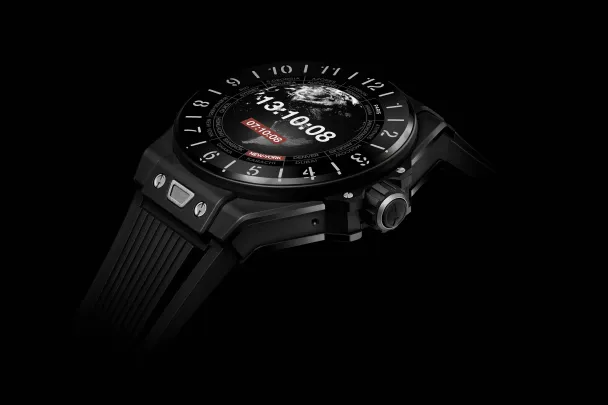 Be smart. Hublot представляет новинку Big Bang E