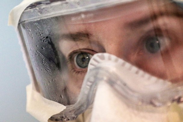 Число смертей от коронавируса в России превысило 200 за сутки второй раз с начала эпидемии