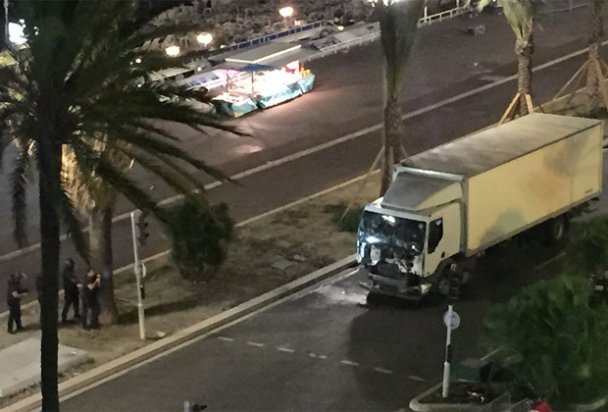 Атака в Ницце: последние новости с места события