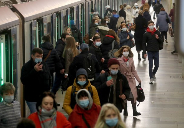 В России выявили больше 18 000 новых заболевших коронавирусом