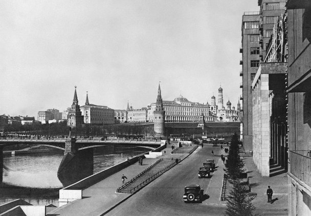 Как хорошела Москва: 60 лет жизни столицы в объективе Наума Грановского
