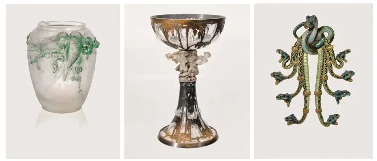 Рене Лалик. Ваза с попугаем. / Кубок, украшенный изображениями вьющихся растений и фигур. / Браслет в виде змеи 
