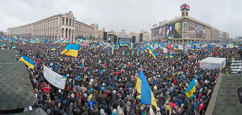Будь сильной украина. 2013 Год события. Украинцы радуются. Поляки и украинцы. Сильная Украина.