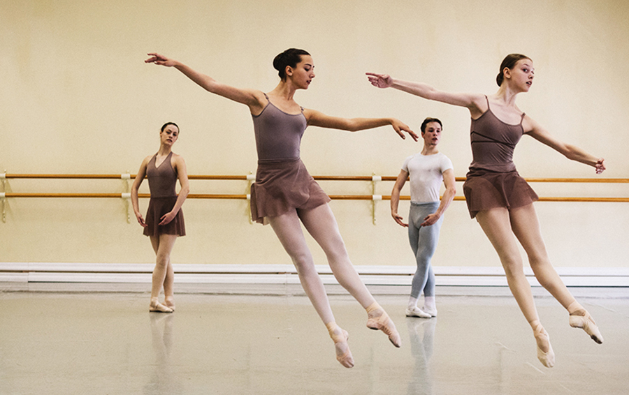 Как заниматься балетом в домашних условиях: 8 шагов