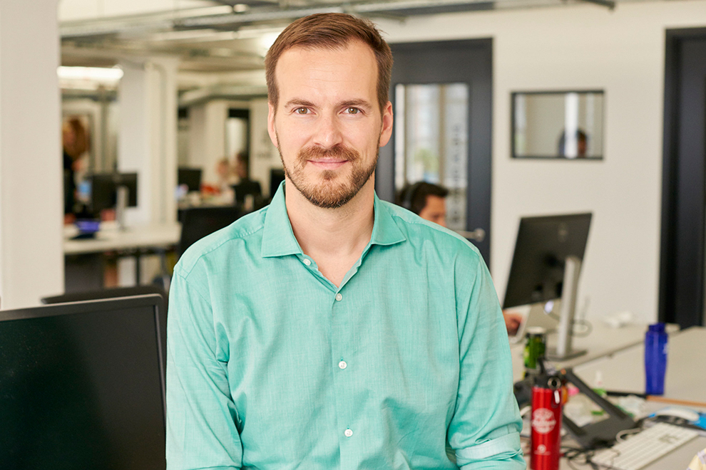 Бейнелер Skype-та жиналып жатыр Бейнелер Skype-та жиналып жатыр