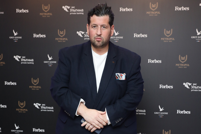 Ян Яновский, First Nation Societe Bancaire