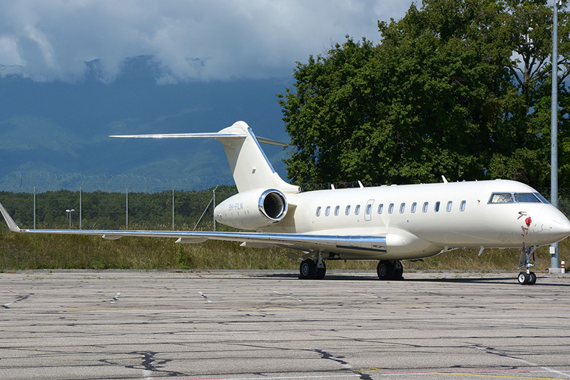 Bombardier Global 5000