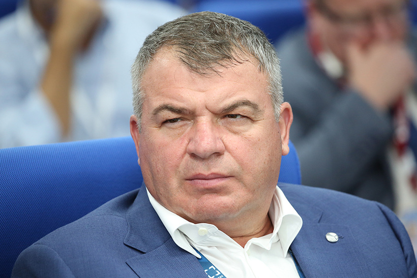 ÐнаÑолий СеÑдÑков, индÑÑÑÑиалÑнÑй диÑекÑÐ¾Ñ Ð³Ð¾ÑкоÑпоÑаÑии «РоÑÑеÑ
»: кваÑÑиÑа во ФÑанÑии