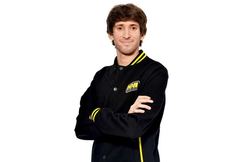 12. Данил Dendi Ишутин