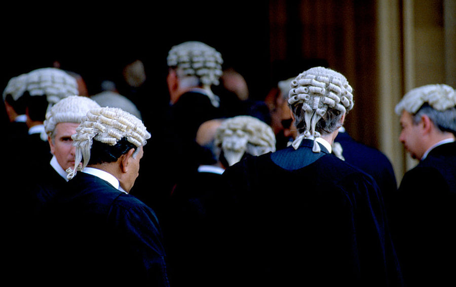 Фото REUTERS / Luke MacGregor