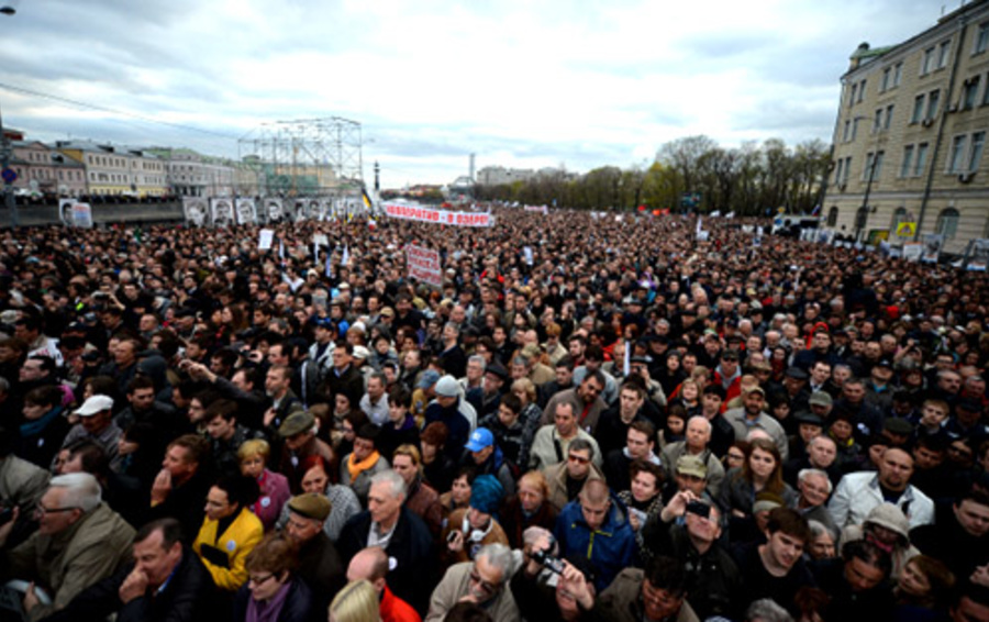 Фото болотная площадь митинг