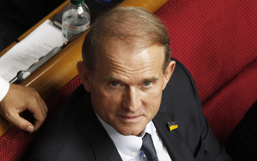 Адвокат, миллионер, подсудимый: чем известен украинский политик Виктор Медведчук - Vimarsana News