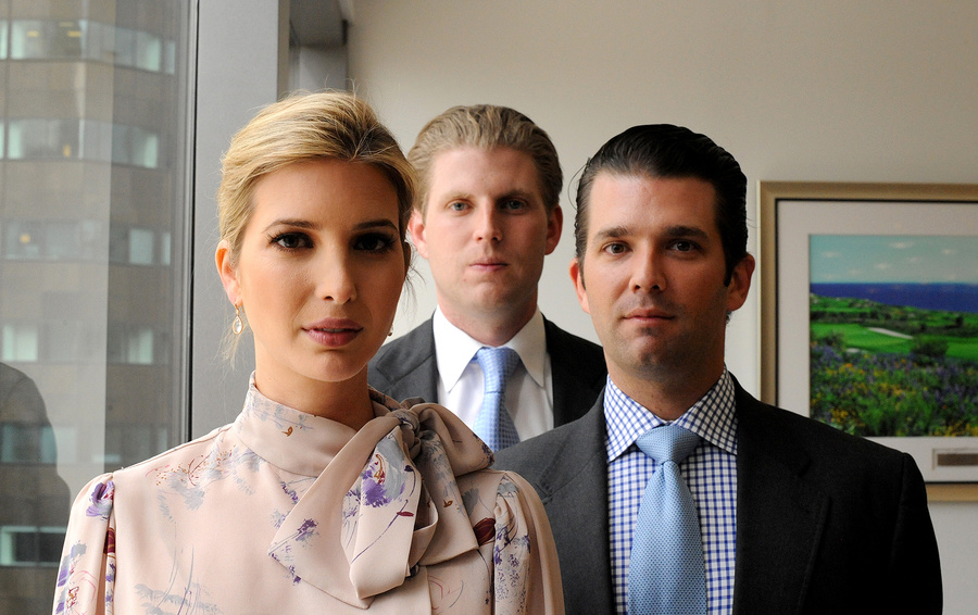 Иванка, Эрик и Дональд Трамп-младший.