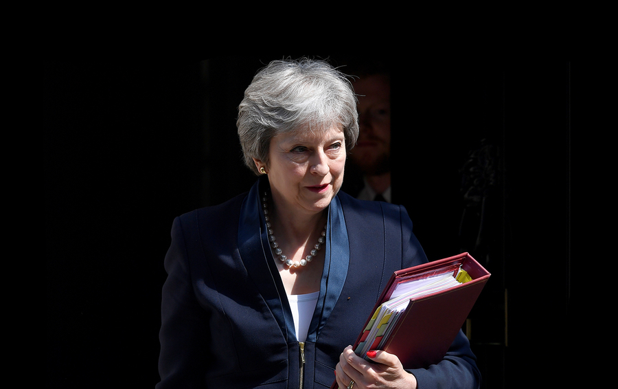 Фото Toby Melville / Reuters