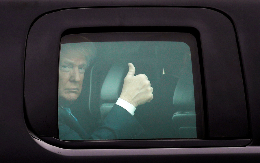 Фото Kevin Lamarque / Reuters