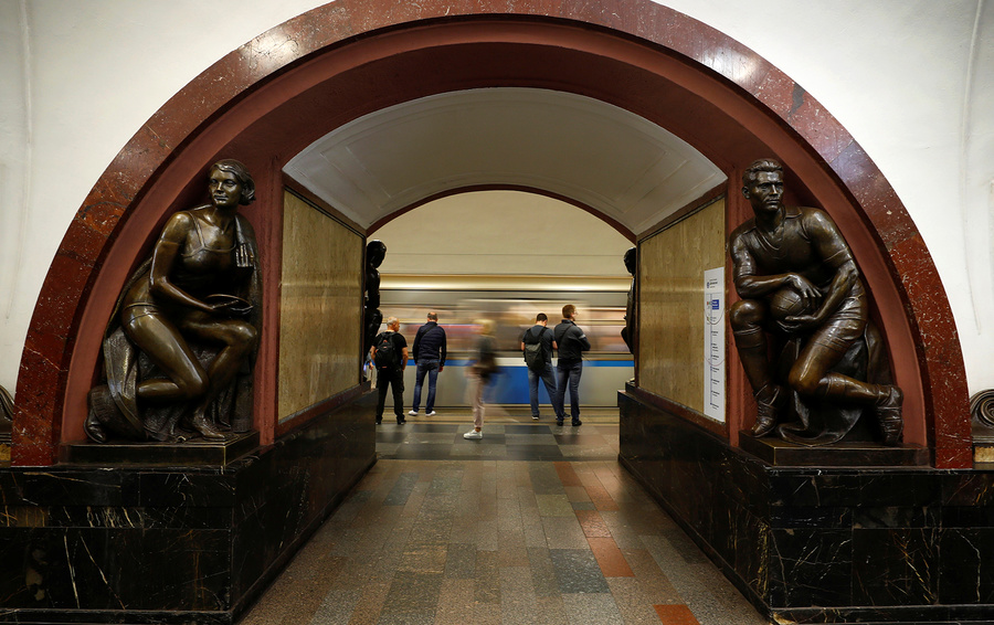 Фото Kai Pfaffenbach / Reuters