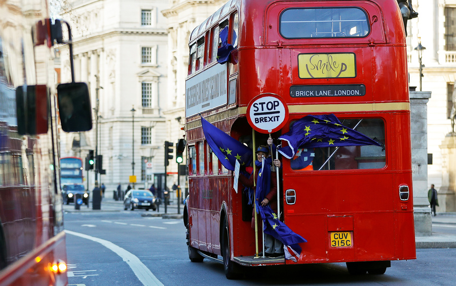Фото Peter Nicholls / Reuters