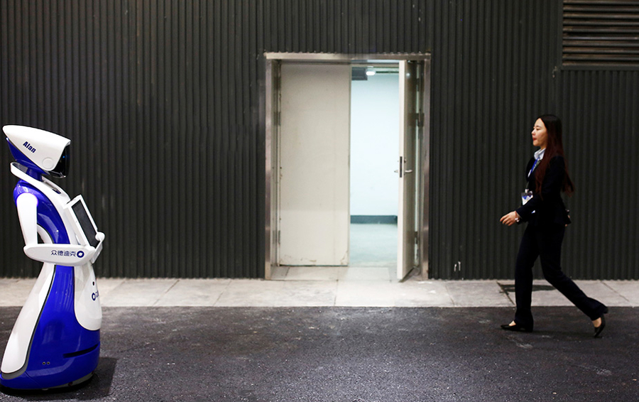 Фото REUTERS / Thomas Peter