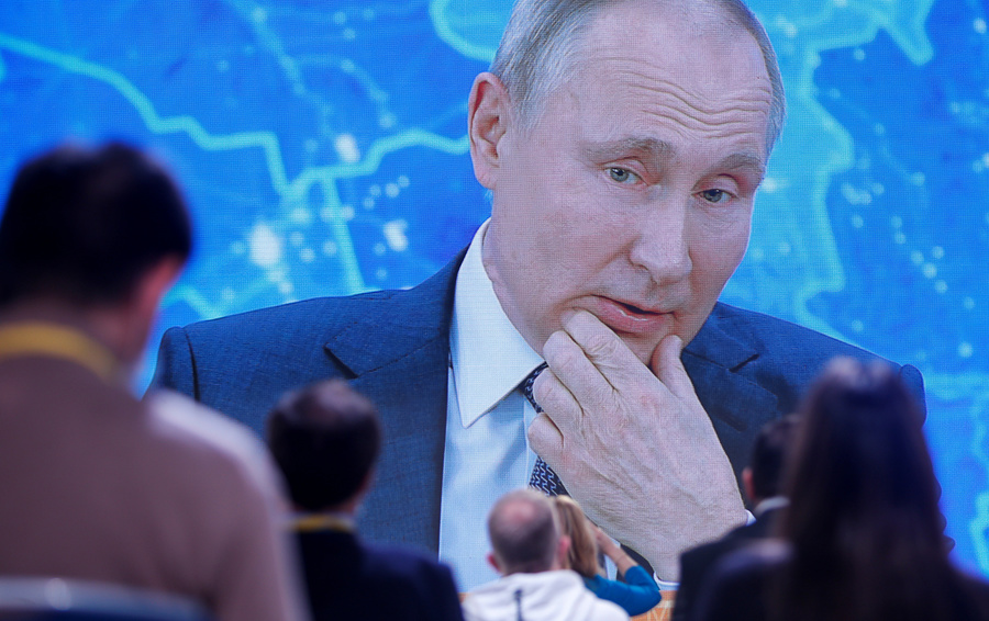 Фото Maxim Shemetov / Reuters