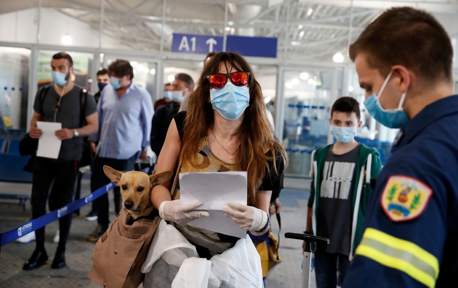 Фото Thanassis Stavrakis / AP/TASS