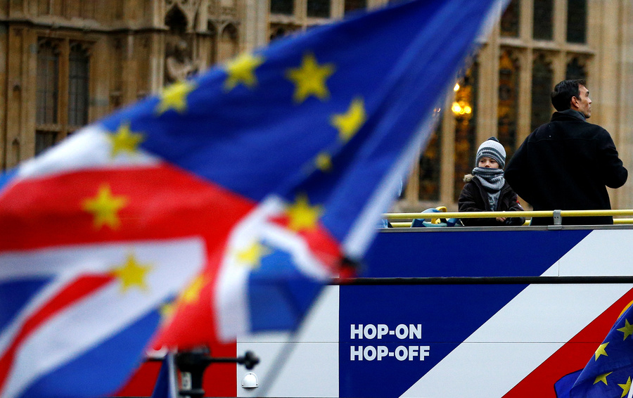 Фото Henry Nicholls / REUTERS