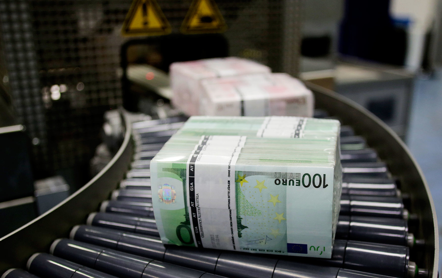 Фото Leonhard Foeger / Reuters