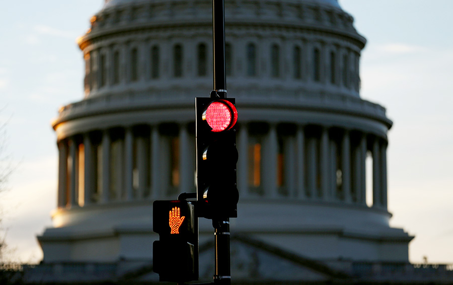 Фото Joshua Roberts / Reuters
