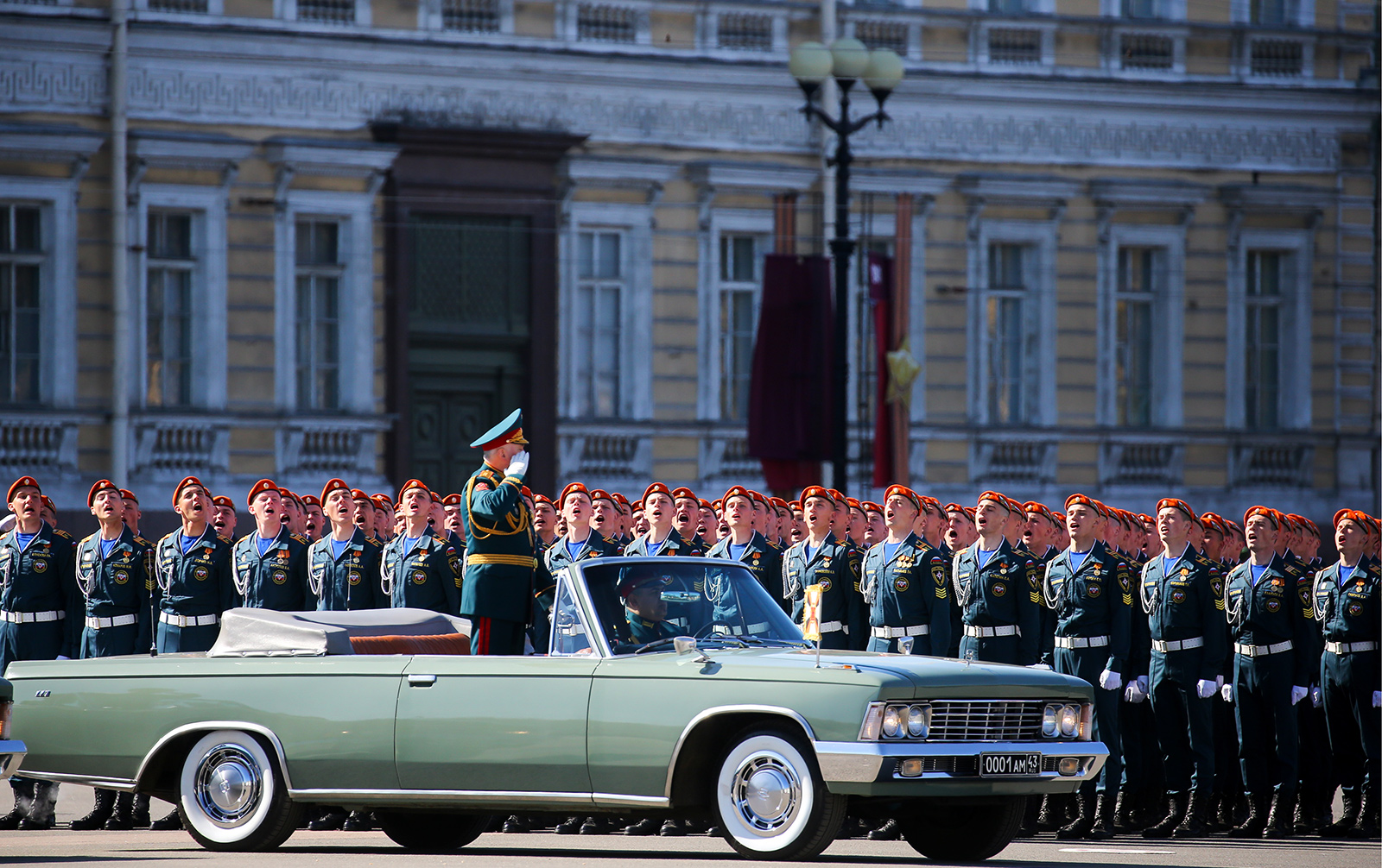 Военная пропаганда. Почему российская армия не может обойтись без  политруков | Forbes.ru