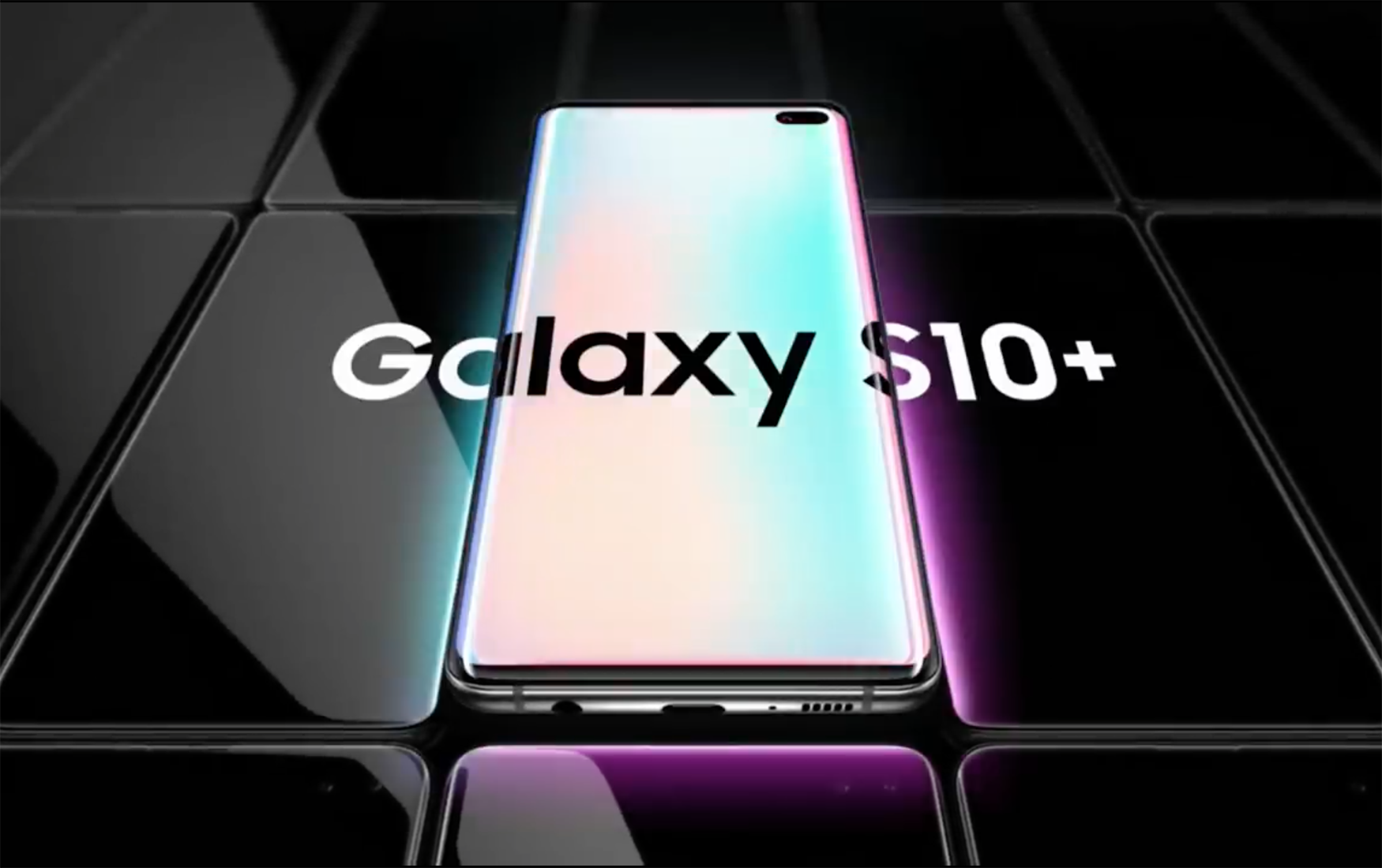 Новинки Samsung: первый складной смартфон, Galaxy S10, 5G и аксессуары |  Forbes.ru