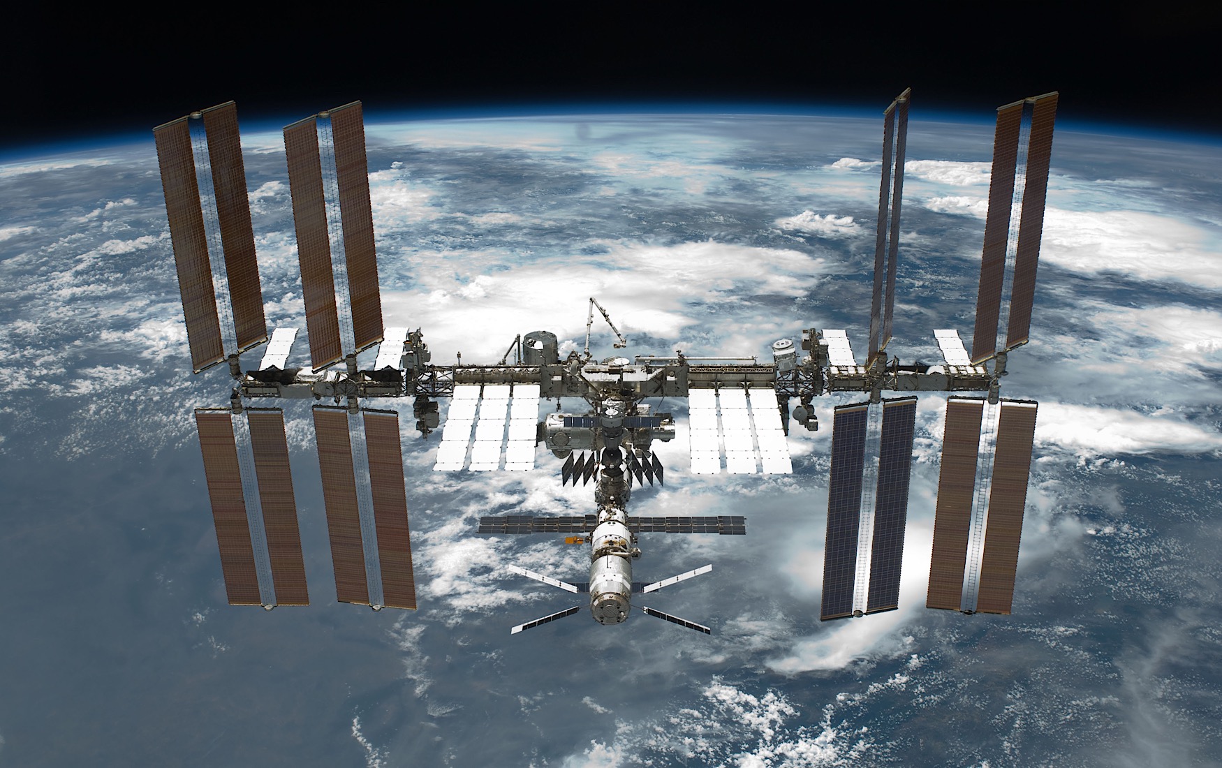 NASA откроет МКС для космических туристов | Forbes.ru