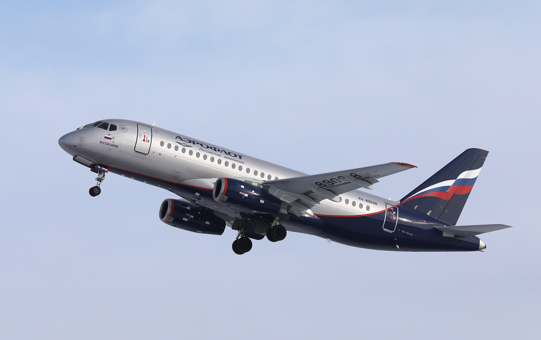 Аэрофлот» отменил и задержал пять рейсов Superjet 100 | Forbes.ru