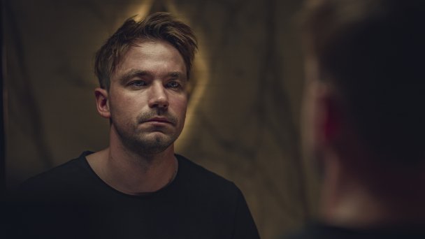 Александр Петров в главной роли нового российского проекта для Netflix (Фото Netflix)