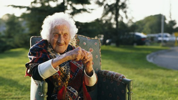 Долгожительница Жанна Луиза Кальман родилась во Франции в 1875 году (Фото Pascal Parrot/Sygma/Sygma via Getty Images)