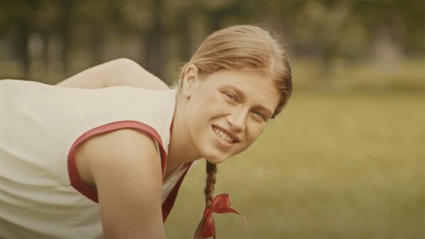 Актриса Варвара Шмыкова в рамках социальной кампании «Спортсмены повседневности» фонда «ОРБИ»