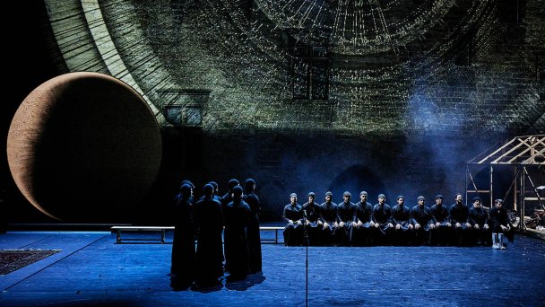Фестиваль в Авиньоне открыл спектакль «Черный монах» Кирилла Серебренникова (Фото Christophe Raynaud de Lage / DR)