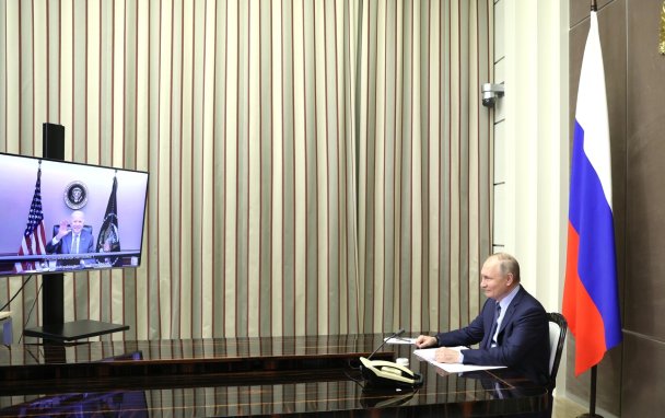 Встреча Владимира Путина с Джо Байденом по видеосвязи. Фото пресс-службы Кремля