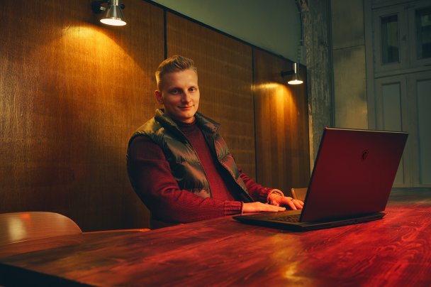 Digital как стиль жизни: универсальный ноутбук для бизнеса, геймеров и диджеев