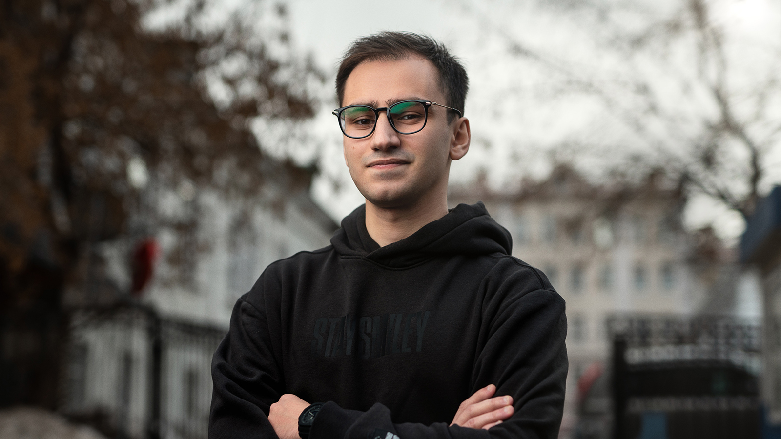 Гусейнов д. Гусейнов д. Гусейнов мамед москва. Гусейнов д. Портрет типичного москвича.