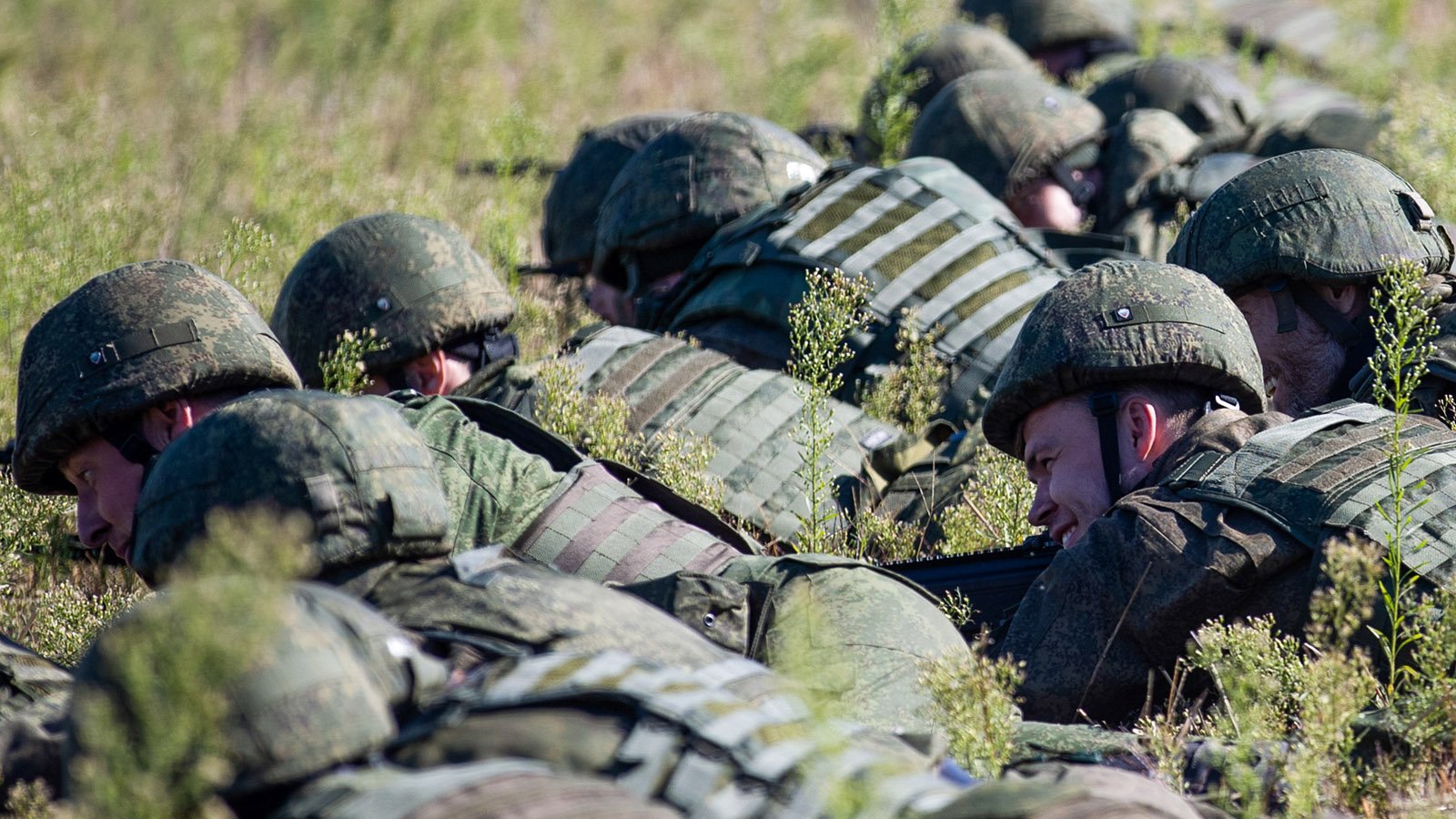 20 военнослужащих. Российские военные. Фото российских военных.