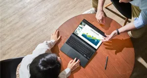 Ноутбук представительского уровня:  трансформер Zenbook 14X OLED