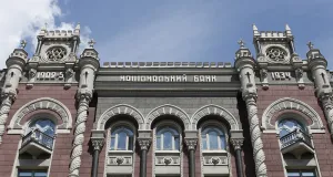 Подсчет потерь: что происходит с экономикой Украины